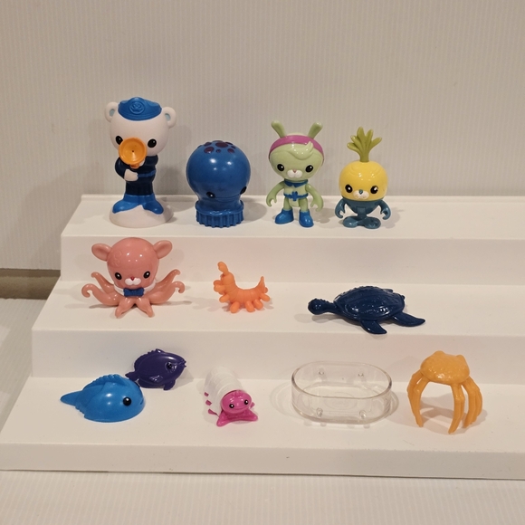 Octonauts Action Figure Set and Sea Creature Set - Picture 1 of 15